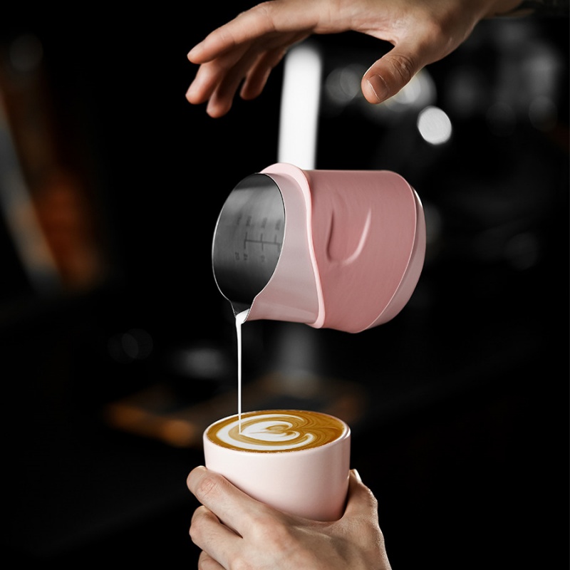มีสินค้าในสต็อก: โถตีฟองนมสแตน - Barista Milk Jug บทวิจารณ์และราคา